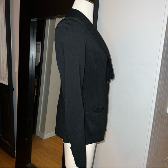 7 For All Mankind Women’s Tuxedo Style Blazer Size Small - Picture 3 of 11